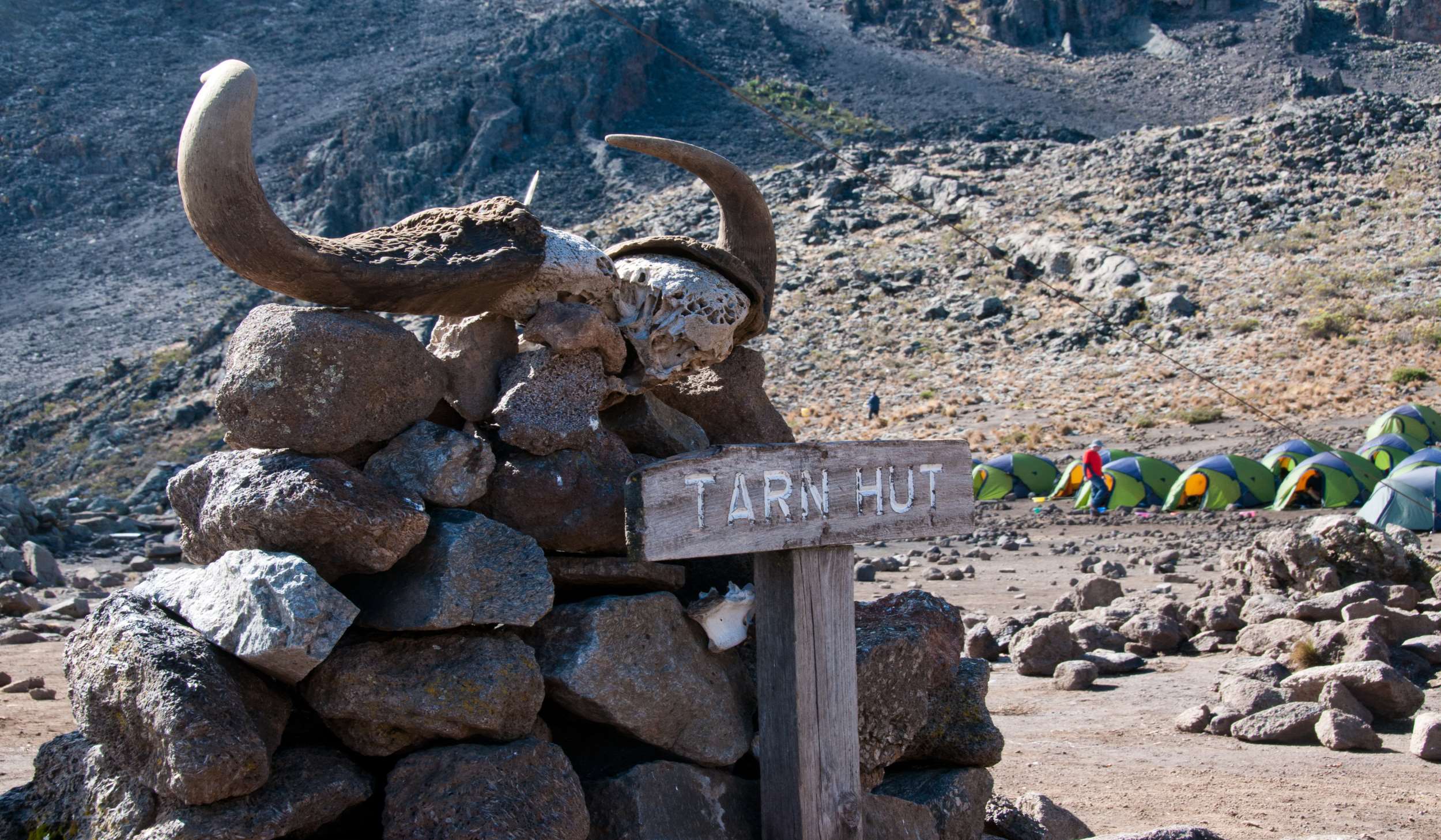 Rongai Route day 3: Kikelewa Camp (3600 m) - Mawenzi Tarn (4330 m)