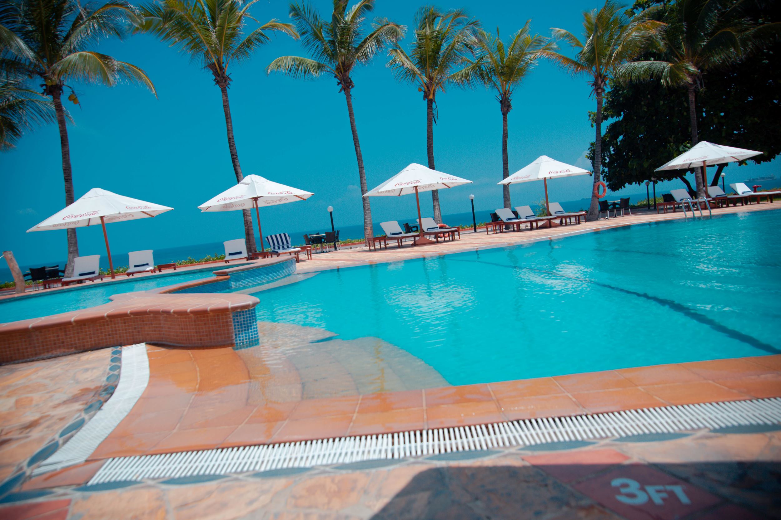 Sea Cliff Hotel Tanzania Specialist