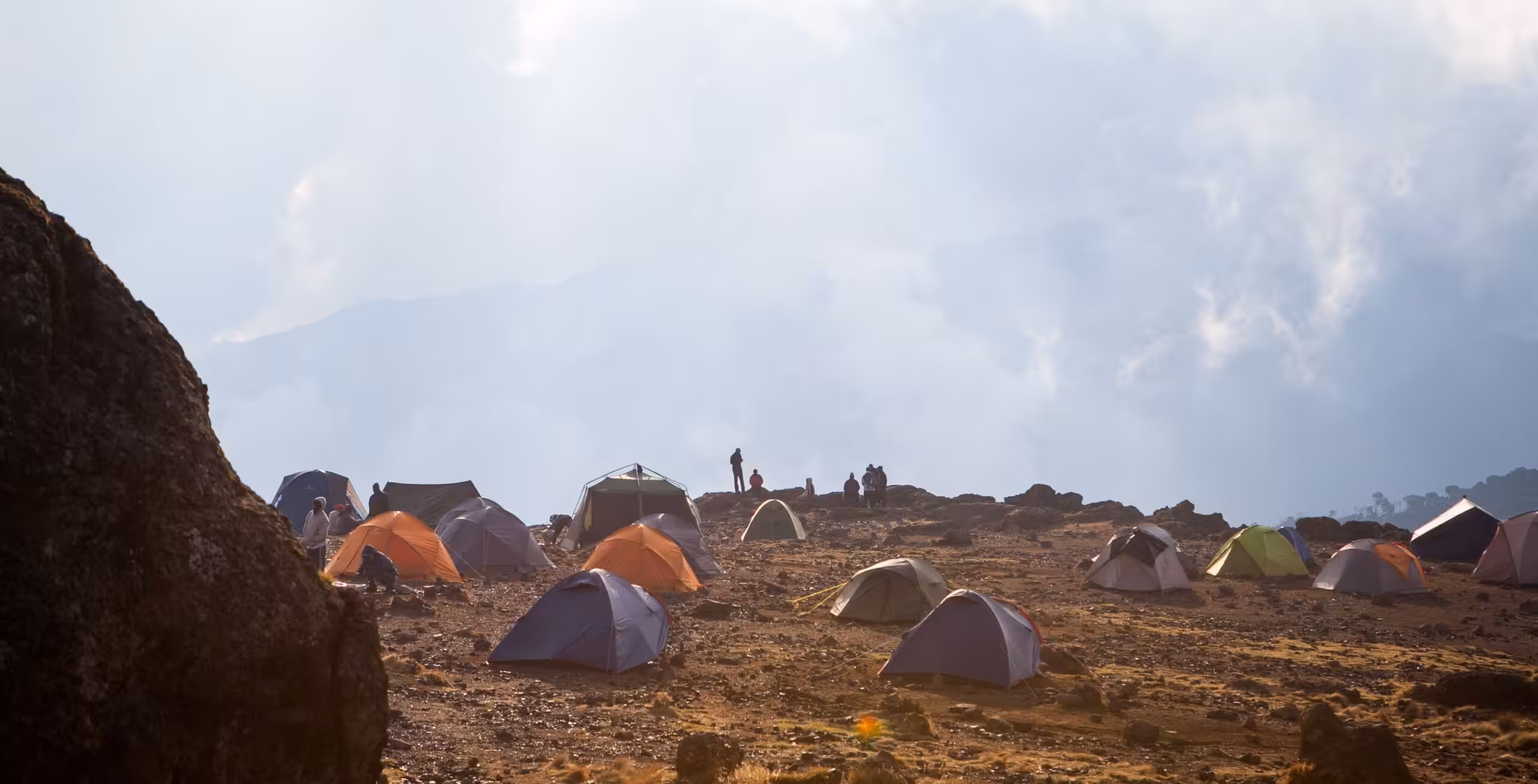 Machame route (2/6) | Machame Camp (2,835 m/9,301 ft) to Shira Camp (3,839 m/12,595 ft)