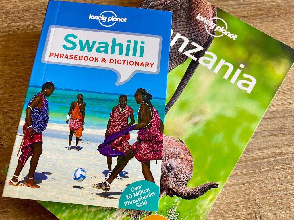 Swahili phrase book and tanzania guide book lonely planet